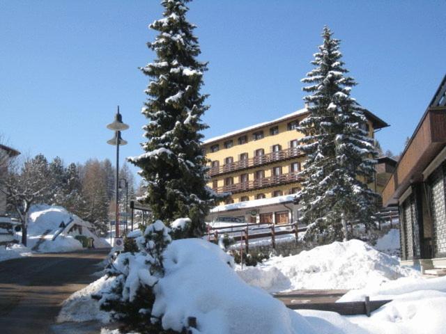 פולגריה Life Hotels Des Alpes מראה חיצוני תמונה